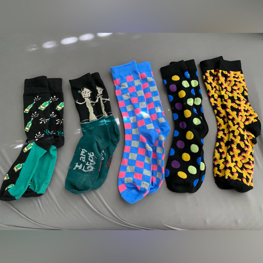 5 pairs of male calf length dress socks